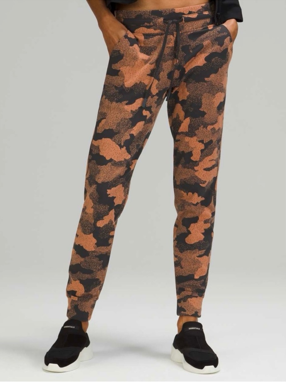 Lululemon Ready to Rulu High-Rise Jogger Size 6 Camo Graphite Grey Desert Sun
